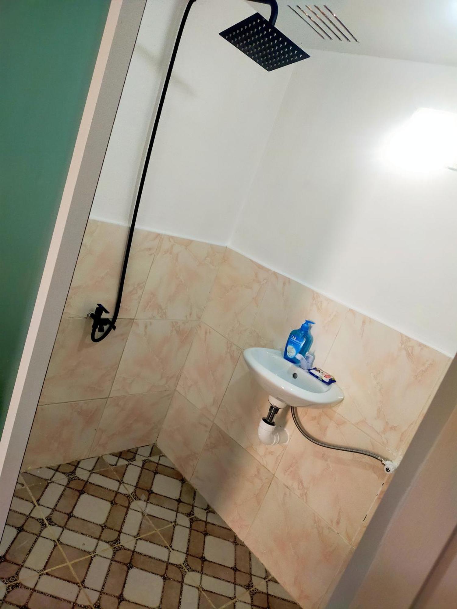 Don Leo'S Bnb Esperanza Экстерьер фото